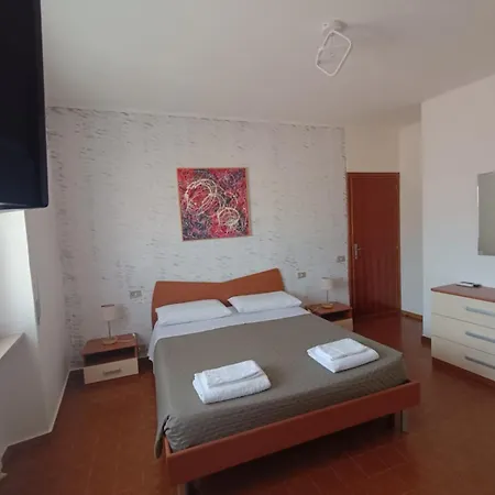 Lupita Apartment *